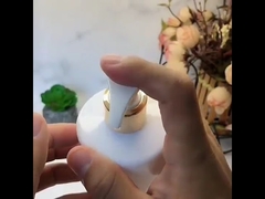 500 মিলি অ্যালুমিনিয়াম পাম্প প্লাস্টিকের শ্যাম্পু বোতল সাদা শরীর ধোয়া বোতল