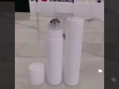 30 মিলি ডিওড্রয়েন্ট পারফিউম সিরাম রোলার-অন বোতল